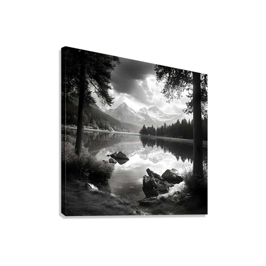 Black and White Lake Landscape Photography| Monchrome Lake Photography| Lakeview